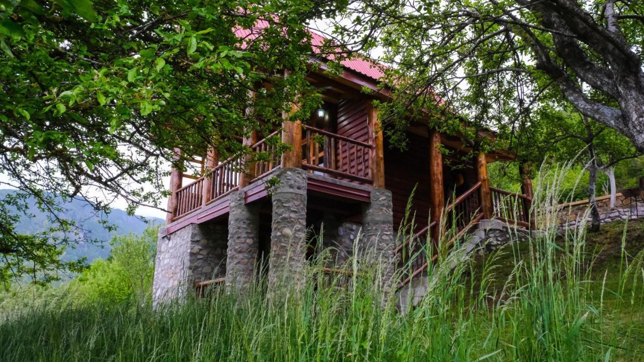 Fern Farm Eco Resort Мойковац Экстерьер фото