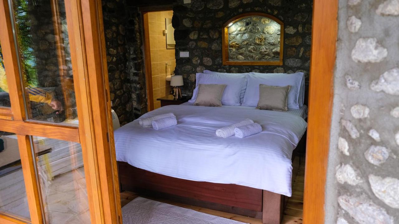 Fern Farm Eco Resort Мойковац Экстерьер фото